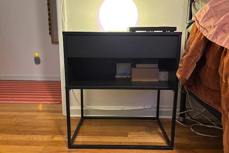 The IKEA VIKHAMMER Brings Instant Style to My Bedroom | Apartment
