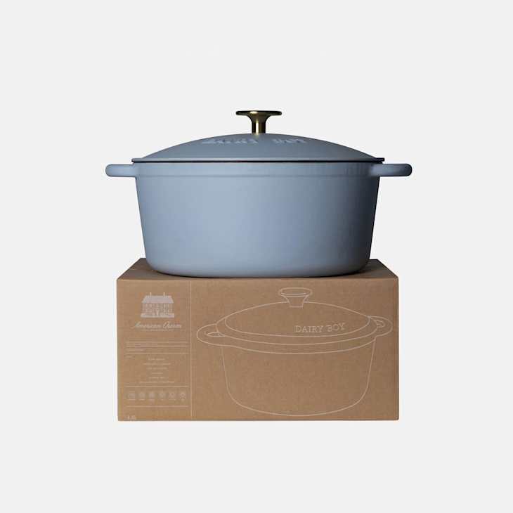 I Tried the “Cottagecore” Dutch Oven That’s Selling Out | The Kitchn