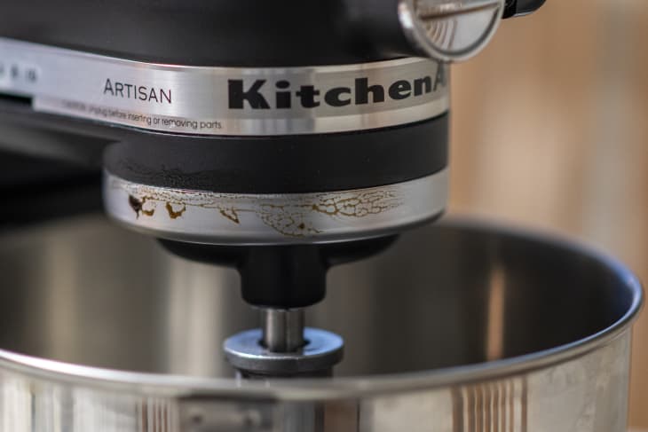 How to Fix a KitchenAid Stand Mixer That Is Leaking Oil 