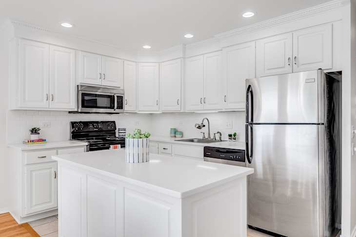 7 Outdated Kitchen Trends for 2026, According to Designers | Apartment ...
