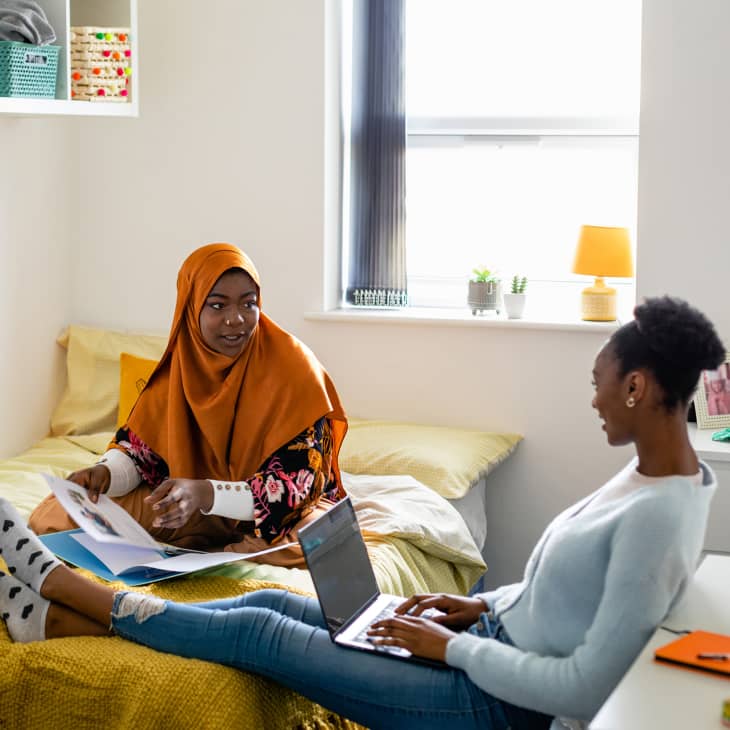 11 Questions To Ask Your College Roommate Before Move-In Day | Dorm Therapy