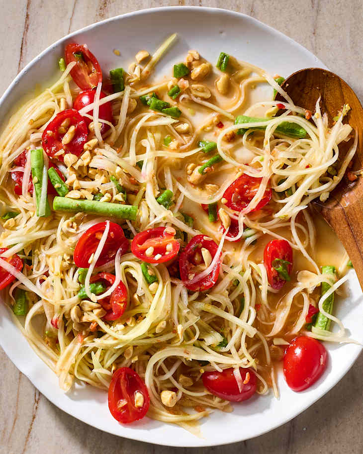 Thai Green Papaya Salad Recipe (Som Tum) | The Kitchn