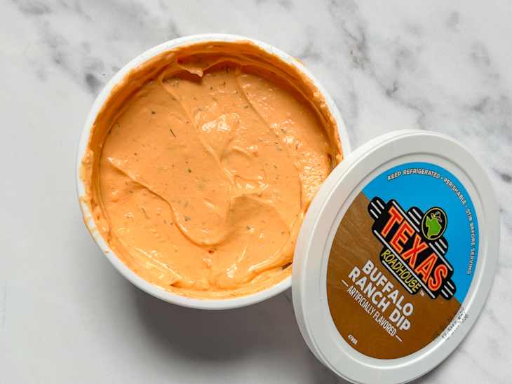 I Tried Texas Roadhouse's New Buffalo Ranch Dip at Walmart | The Kitchn