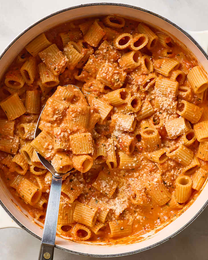 Spicy Rigatoni with Vodka Sauce Recipe | The Kitchn
