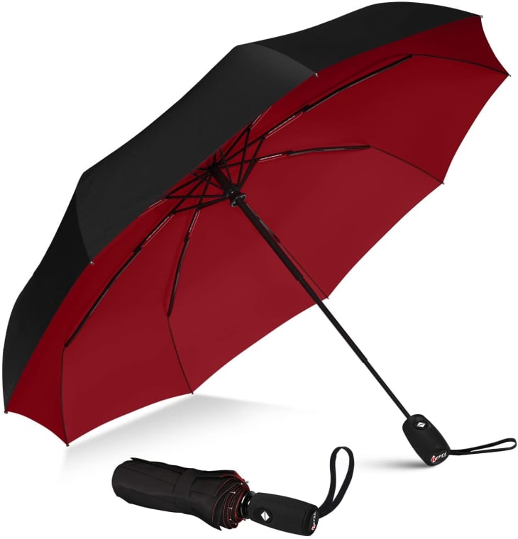 产品形象:防风旅行伞