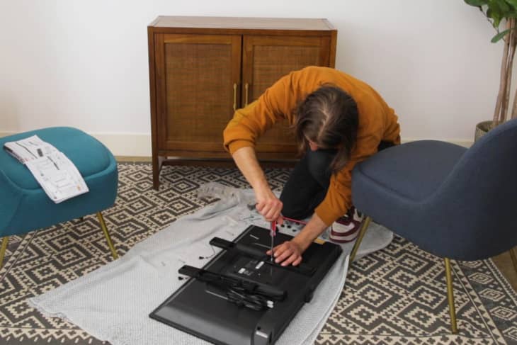 How To Wall Mount A Tv Apartment Therapy