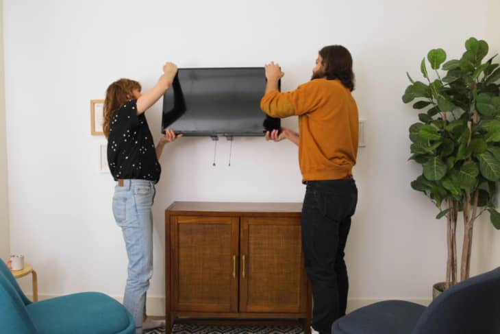 How To Wall Mount A Tv Apartment Therapy