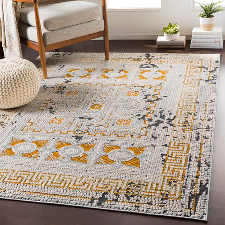 Boutique Rugs Birthday Sale on Vintage Styles May 2021 Apartment Therapy