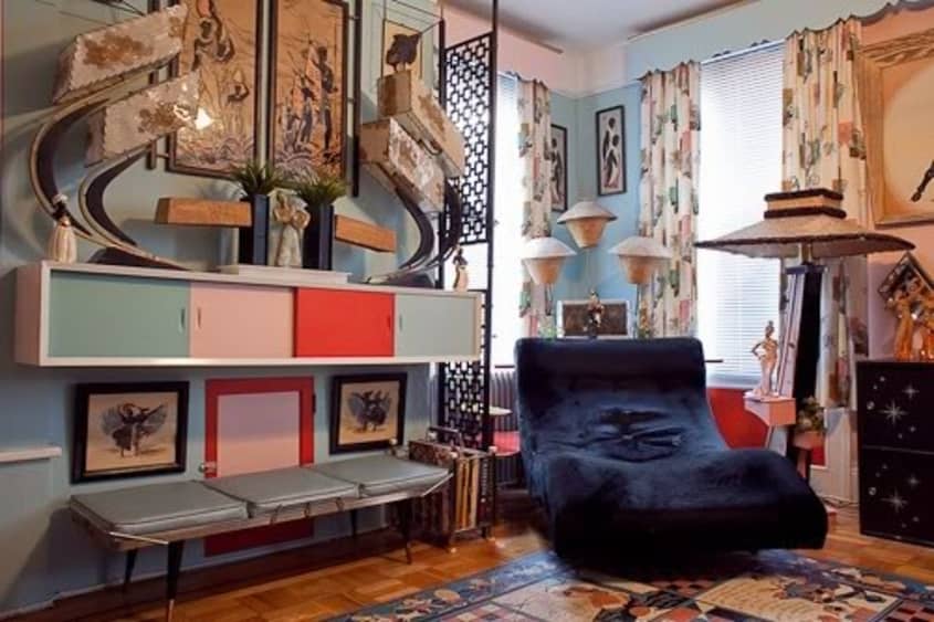 A Collector of '50s Décor Finds an Apartment to Match - The New York Times