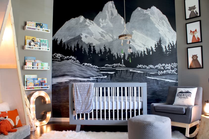 Chalkboard Paint Like You've Never Seen It Before: A Magical Chalk Art  Mountain Mural | Apartment Therapy