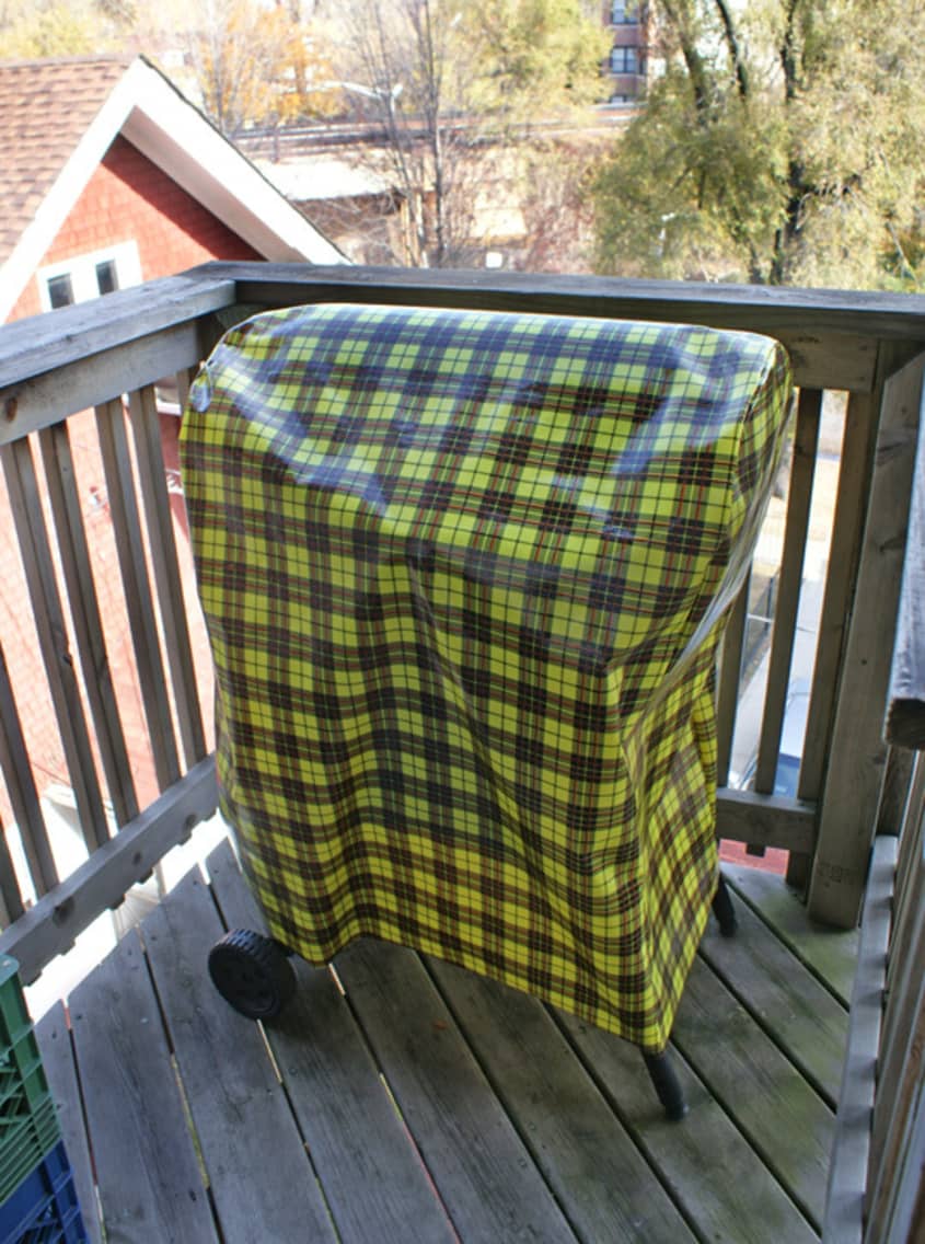 How To Make a DIY Grill Cover | Apartment Therapy