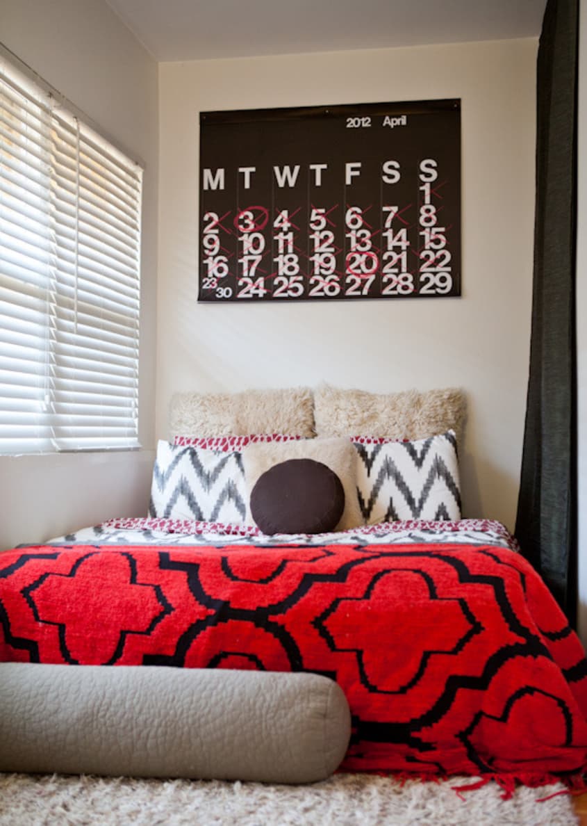 Joans Artist Abode Apartment Therapy