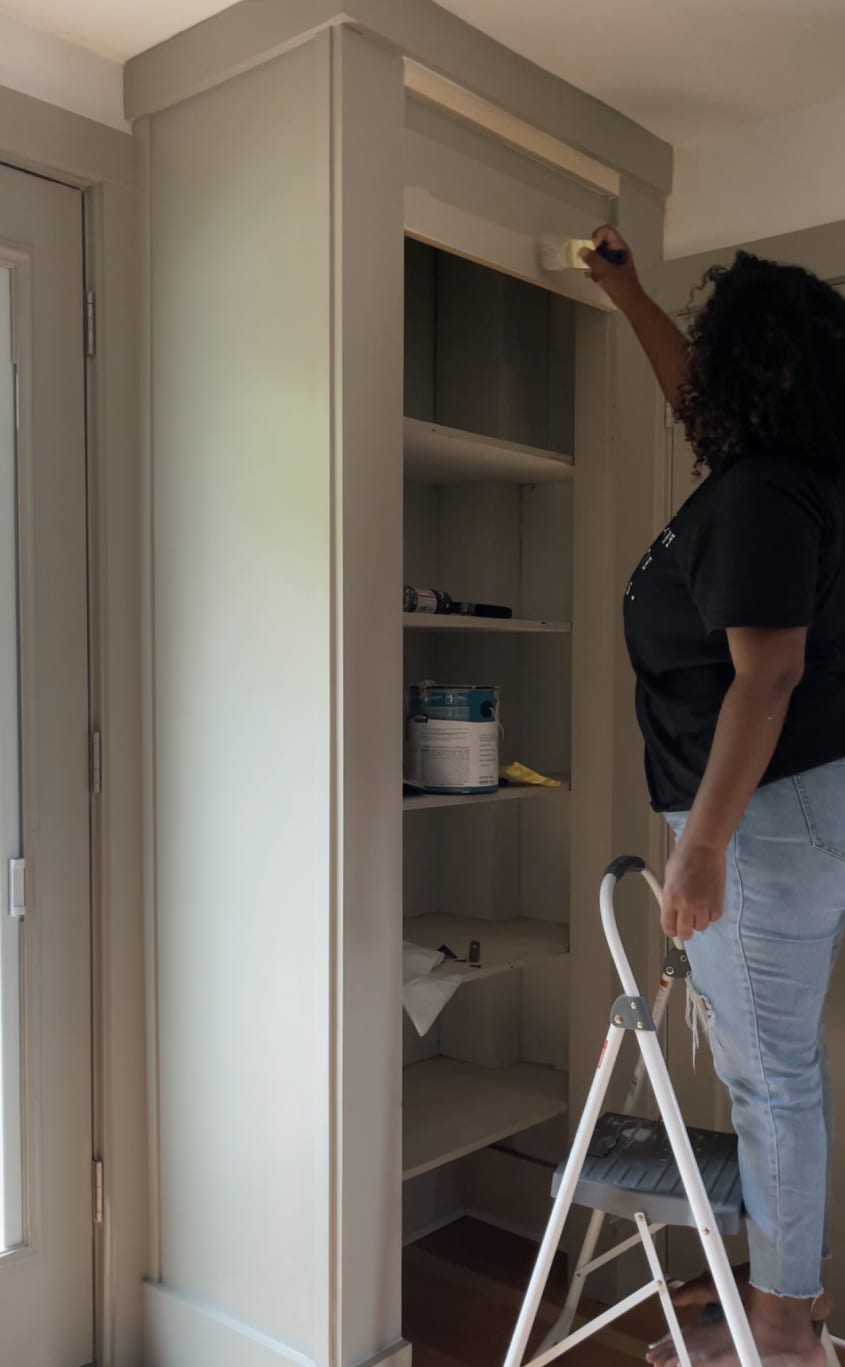 Painting the trim around closet door