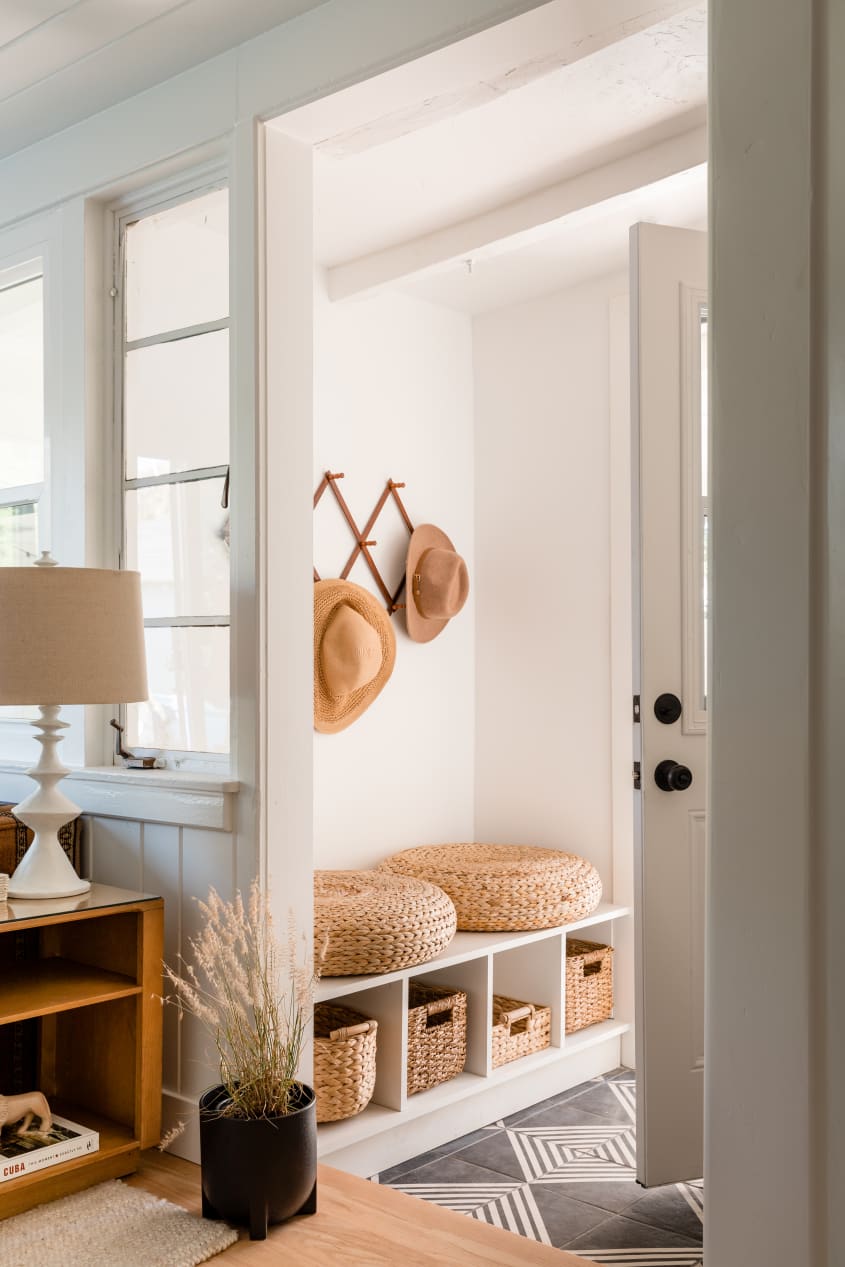 Renovated 1940s Hollywood Regency Bungalow Photos | Apartment Therapy