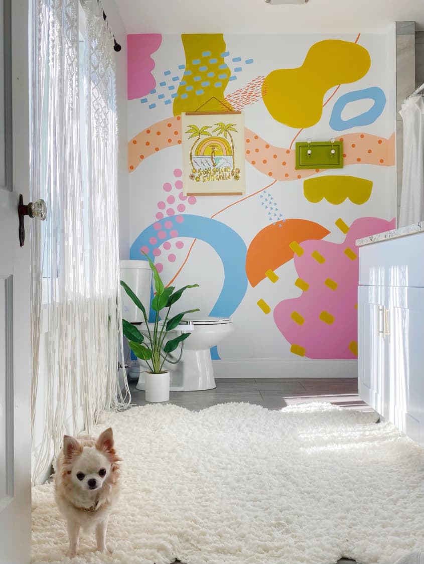 A Florida Family Home With A Colorful Kid S Room And Sun Wall Decal Cubby