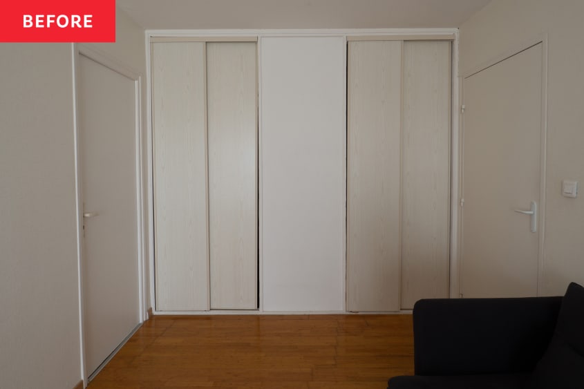 Photo of apartment dining room before renovation