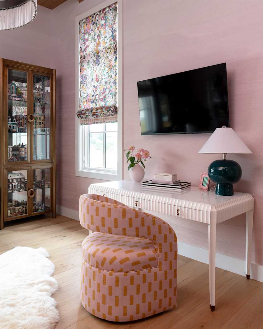 Barbie Dream Office Makeover: How a Designer Turned a Bland Space into a Fashion-Forward Workspace