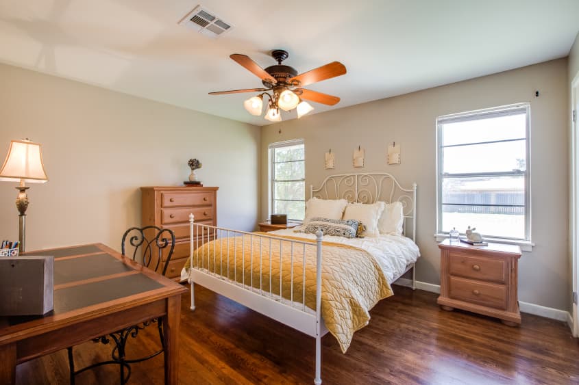 Fixer Upper Ranch For Sale Waco TX Photos Apartment Therapy