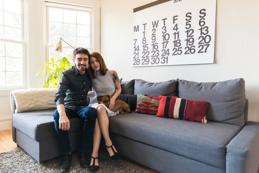 House Tour Cute & Cozy Cole Valley Rental Apartment Therapy