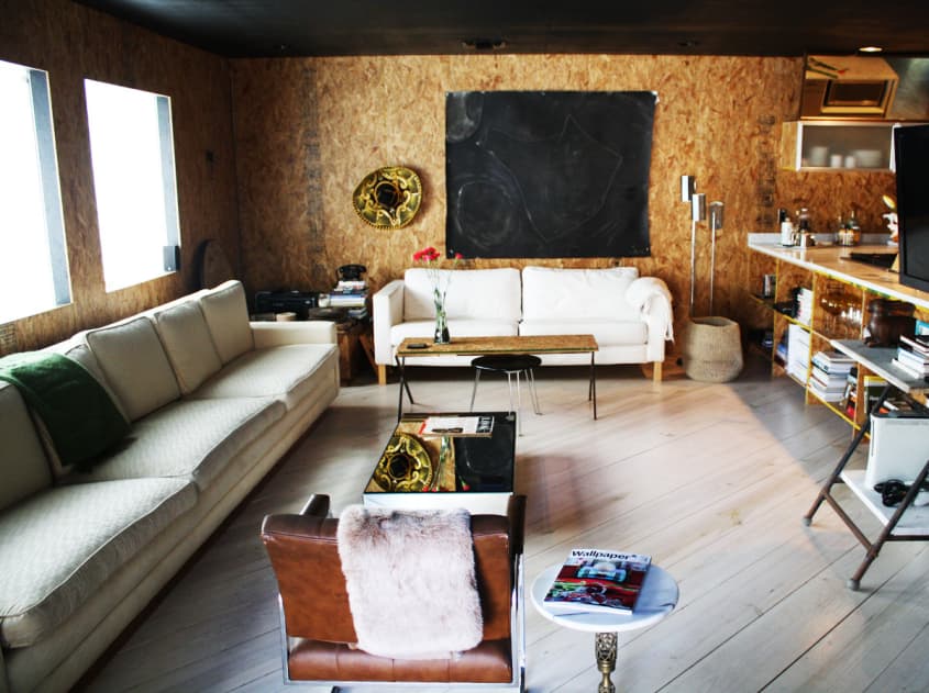 Alan’s Colorful, Daring & Dramatic East Austin Home | Apartment Therapy