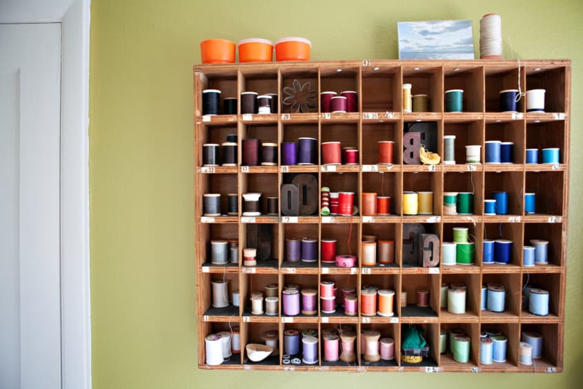 House Tour: A Colorful Mid-Century House in Portland | Apartment Therapy