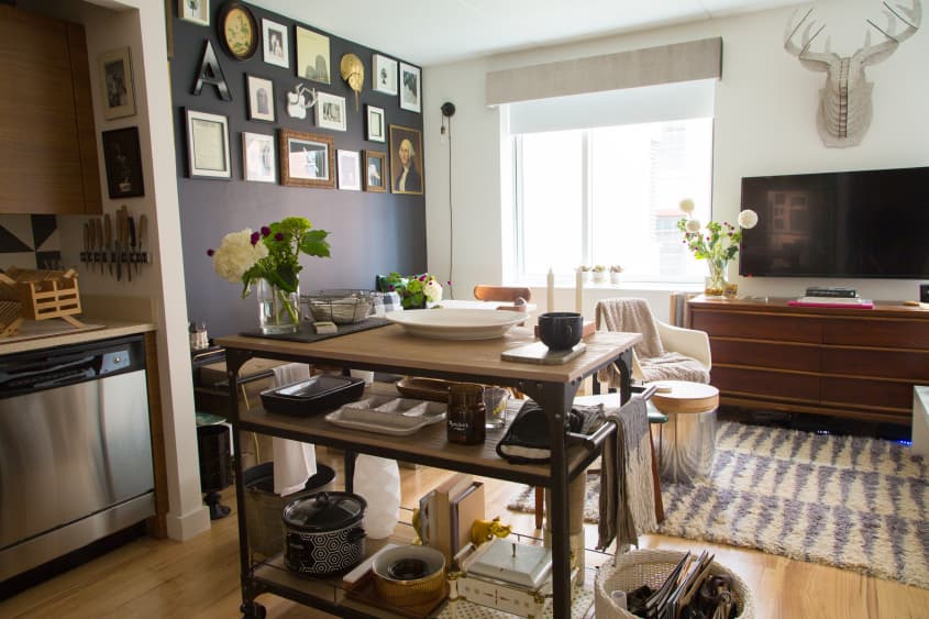 House Tour A "Urban Cottage" in Hell's Kitchen Apartment Therapy