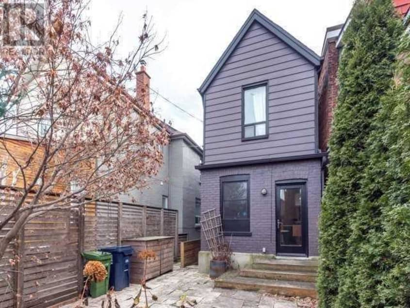 Meghan Markle’s Toronto Rental Is For Sale Apartment Therapy