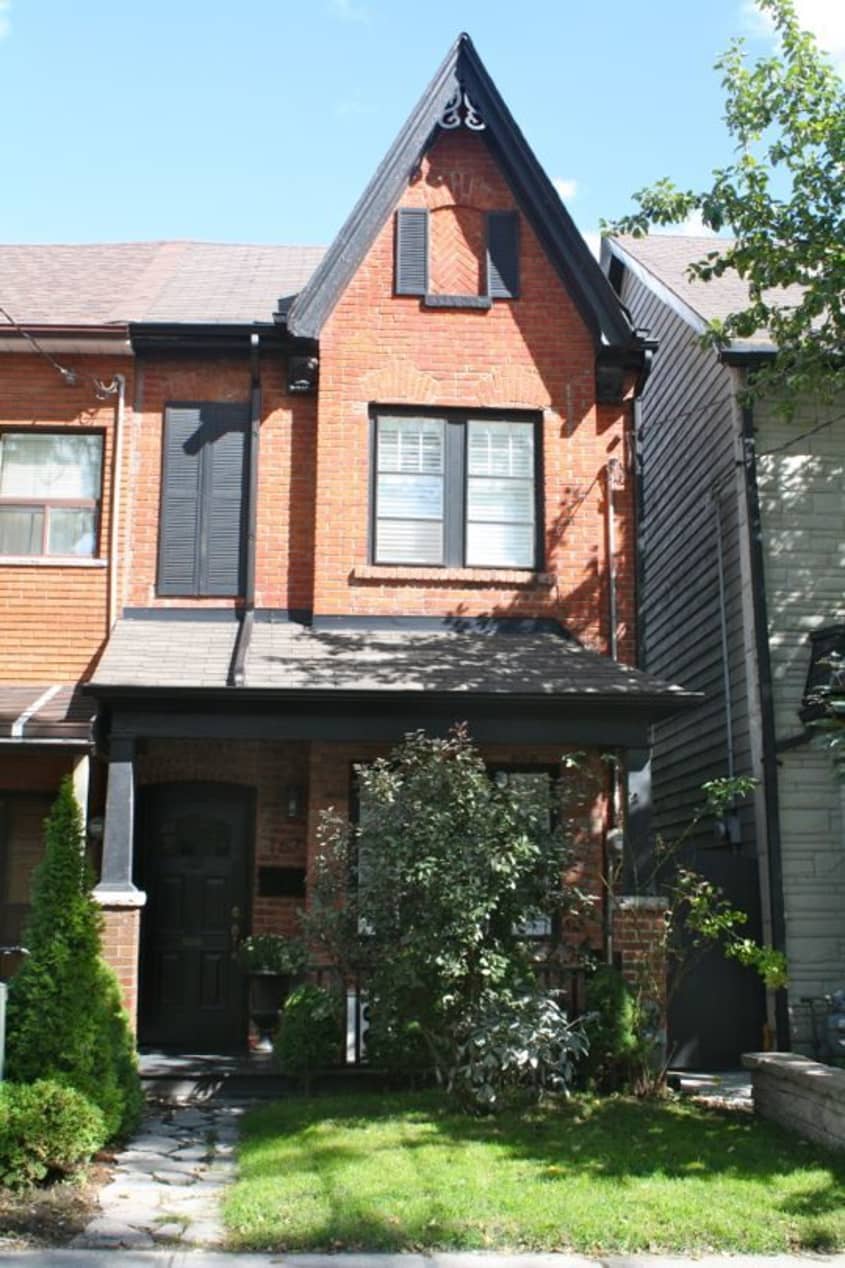 Justine & Angus Cook Up Some Style in Toronto Apartment Therapy