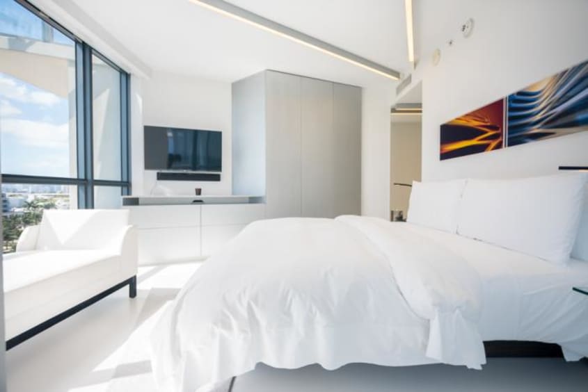 Zaha Hadid’s Miami Beach Condo Is For Sale For 10 Million Apartment Therapy