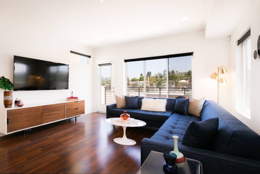 2926 Rowena Avenue 6, Los Angeles, CA 90039 Apartment Therapy