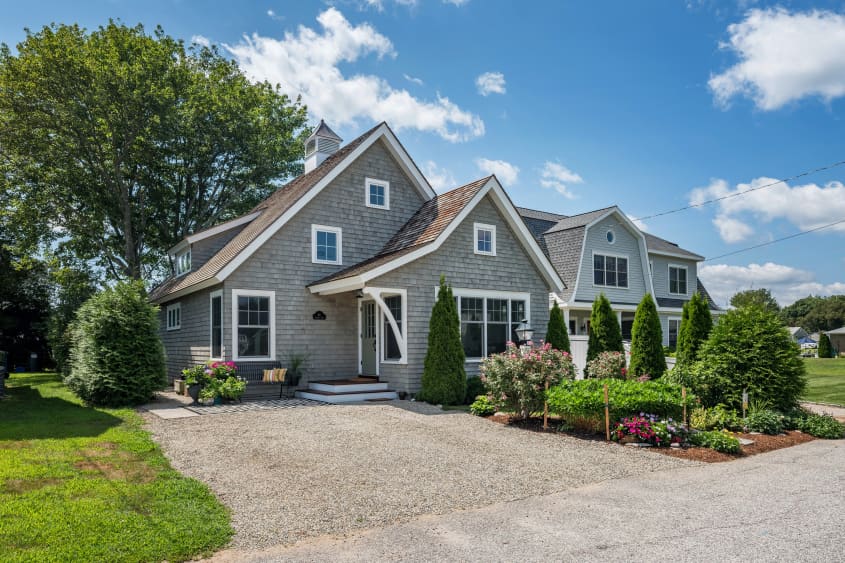 41 Saltaire Drive, Old Saybrook, Connecticut Apartment Therapy