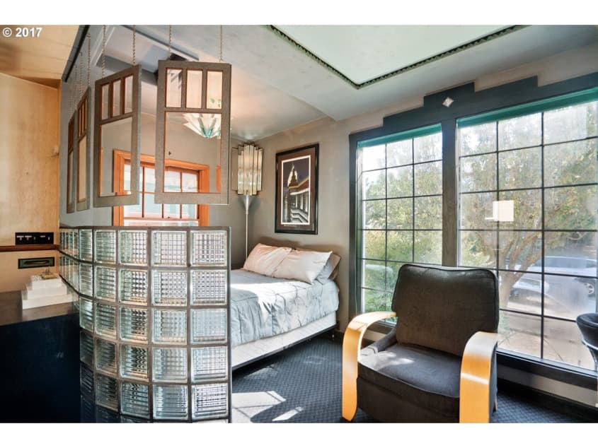 This Quirky Art Deco Home In Portland Can Be Yours For Under $600K ...