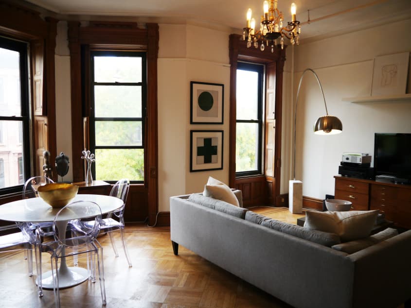 House Tour: A Lovingly Restored Brownstone Flat | Apartment Therapy