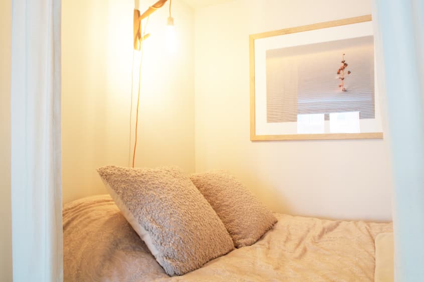 House Tour A Foodie's Tiny East Village Studio Apartment Therapy