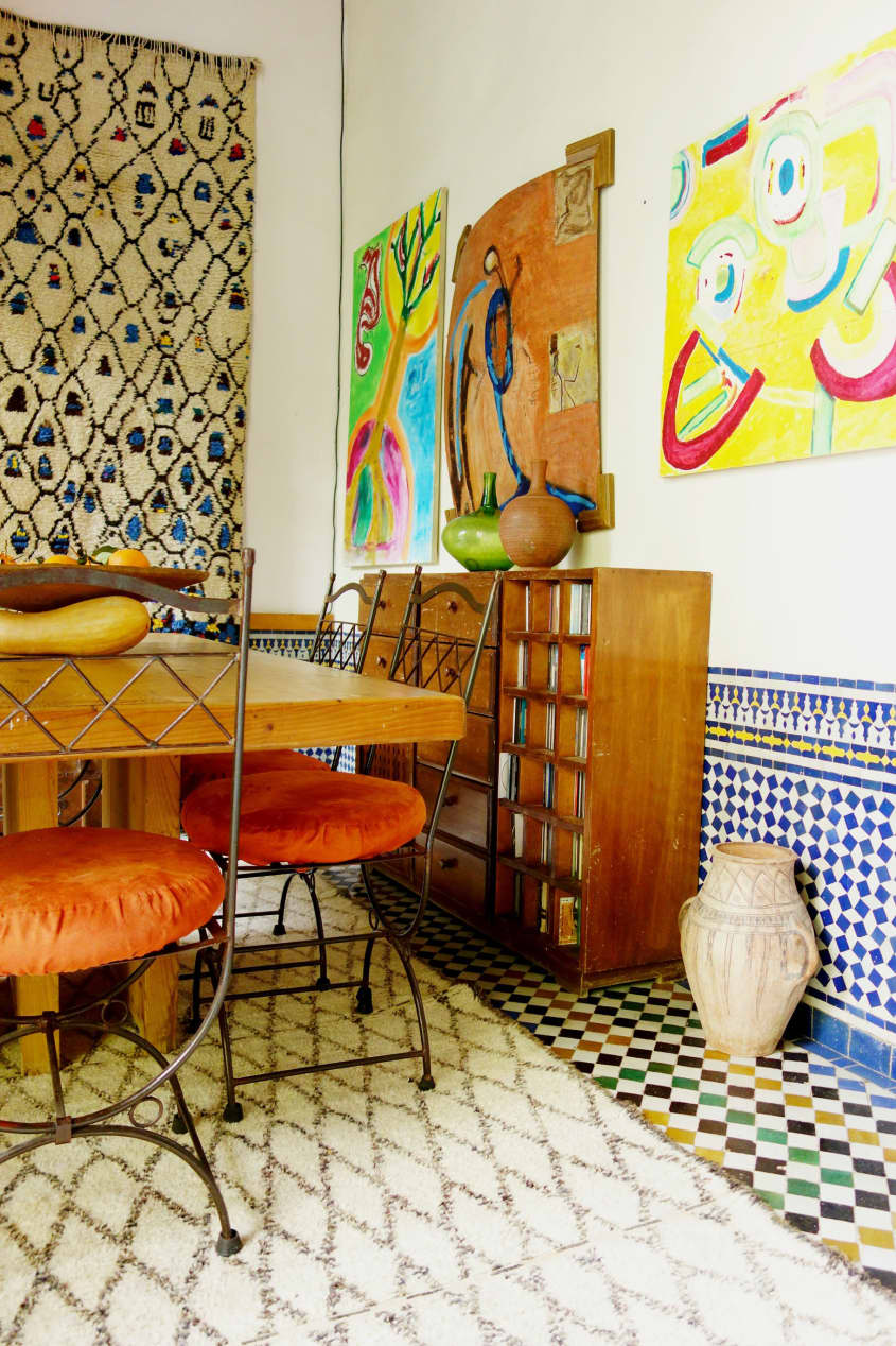 Curated visual reference: Curated Textured Moroccan Apartment Art Gallery View 37