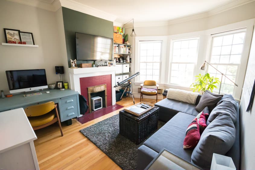 House Tour Cute & Cozy Cole Valley Rental Apartment Therapy