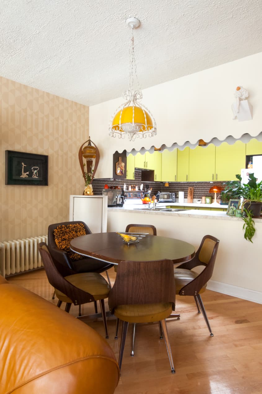 House Tour: A Wild Mix of '70s & '80s Decor in Montreal | Apartment Therapy