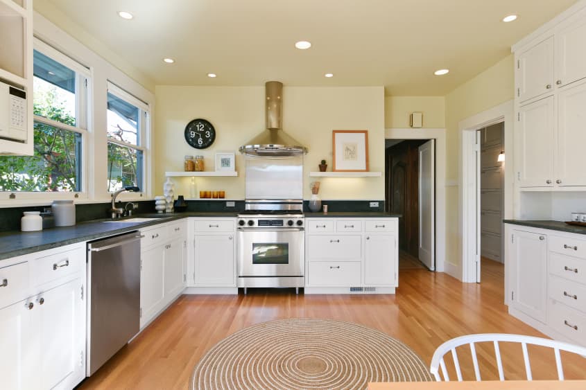 315 Hemphill Place, Oakland California, 94618 Apartment Therapy