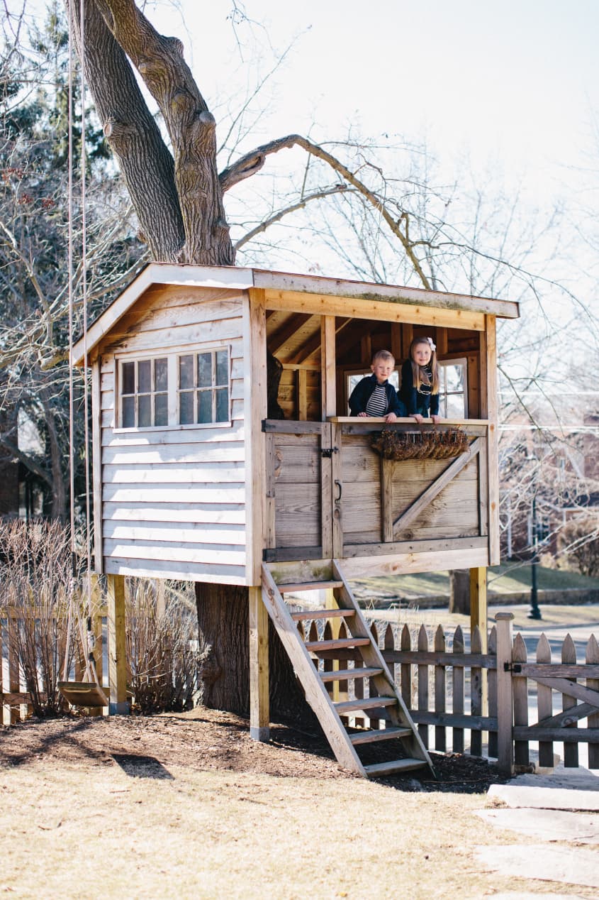 House Tour A Vintage Nantucket Inspired English Cottage Apartment