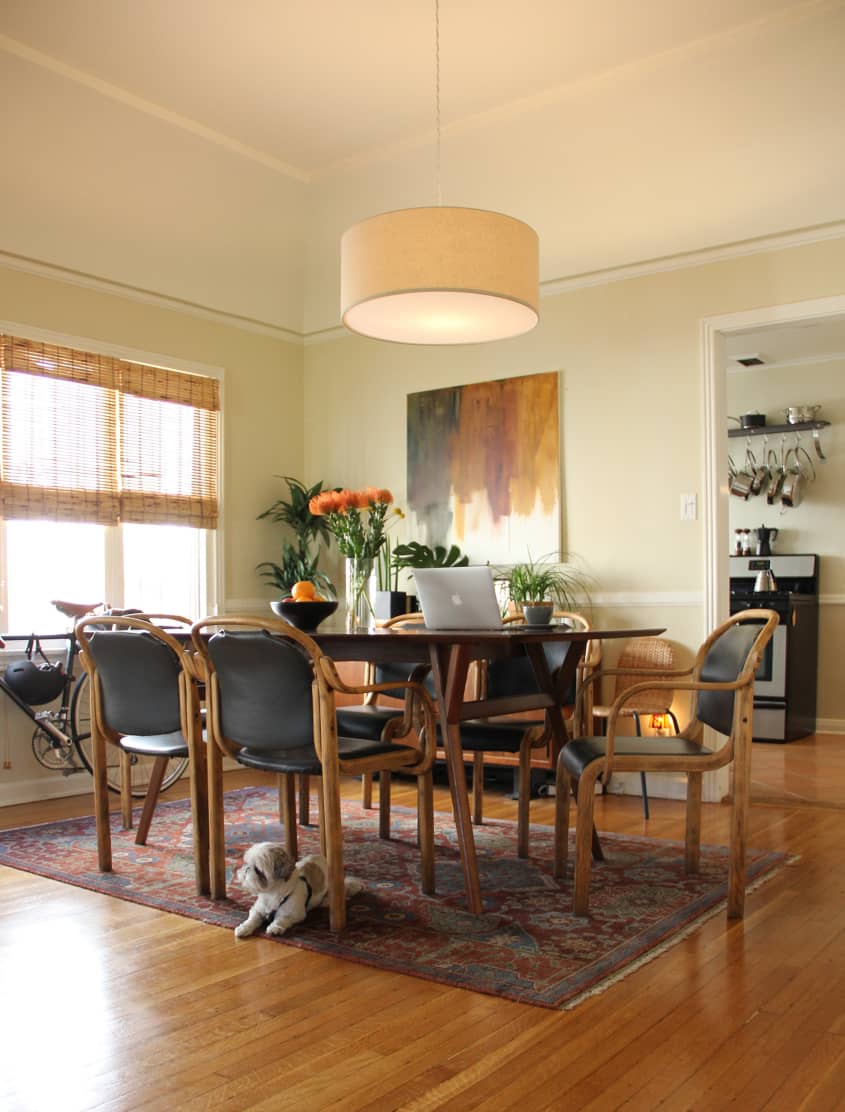 Form & Function Stylishly Blend in this Miracle Mile Home in LA