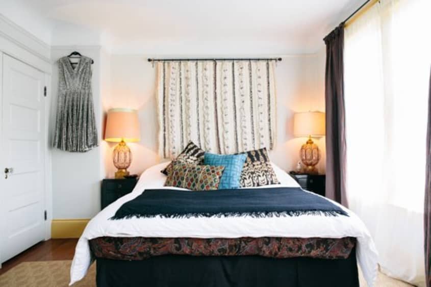 Real Room Inspiration Wall Hangings Apartment Therapy