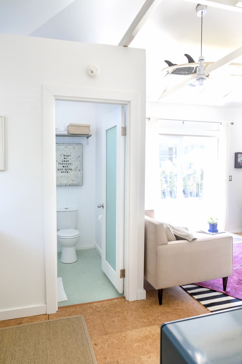 House Tour A Modern MashUp in an Echo Park Bungalow Apartment Therapy