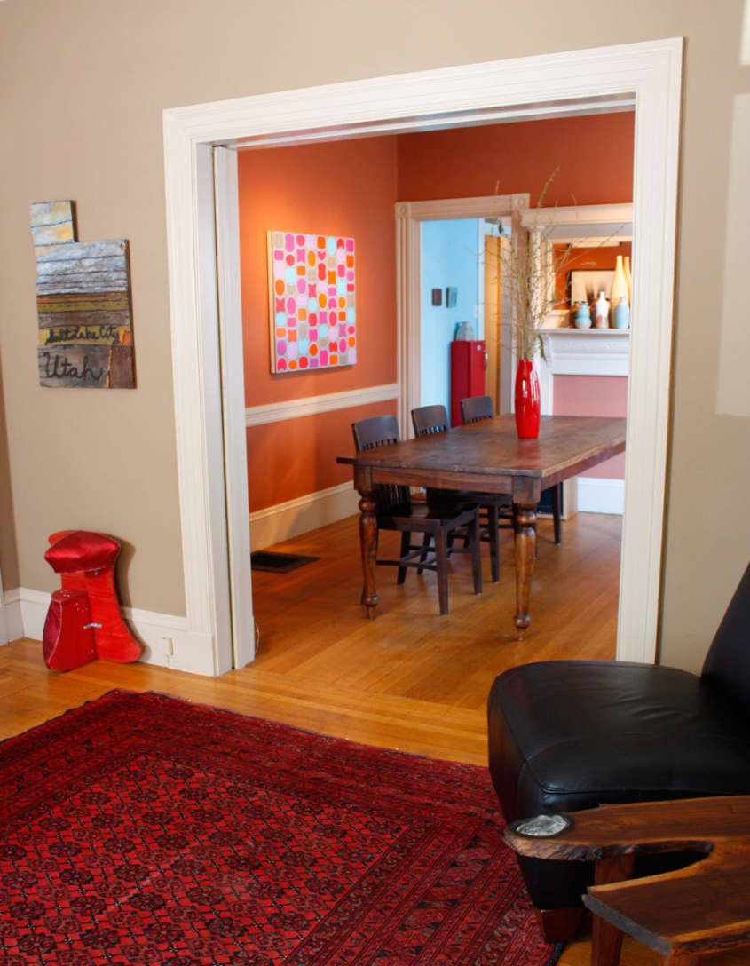 Artist John Guthrie’s Heavenly Haven Apartment Therapy