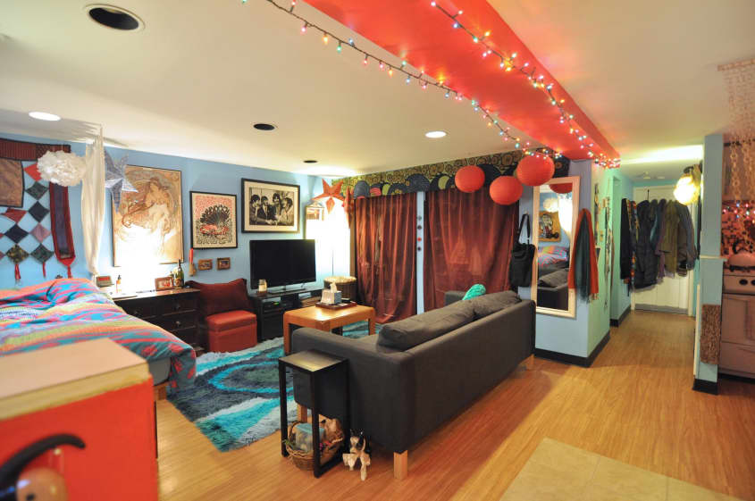 Laura Lee’s Bright & Playful Basement Studio Apartment Therapy