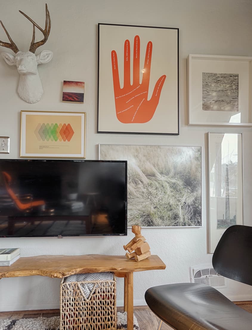 A ’50s Ranch Home That Battles the Seattle Weather with Pops of Color