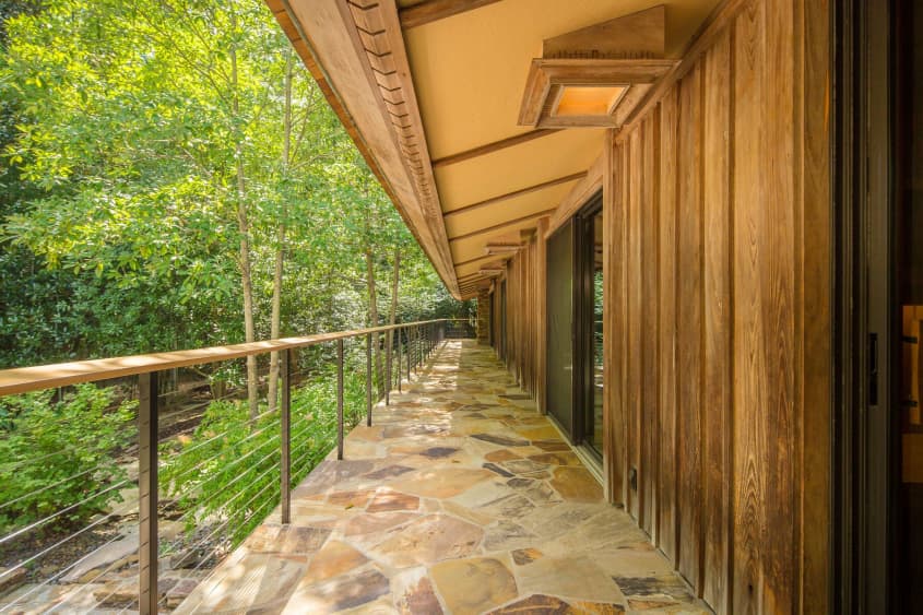 Frank Lloyd Wright Inspired Home Is For Sale | Apartment Therapy