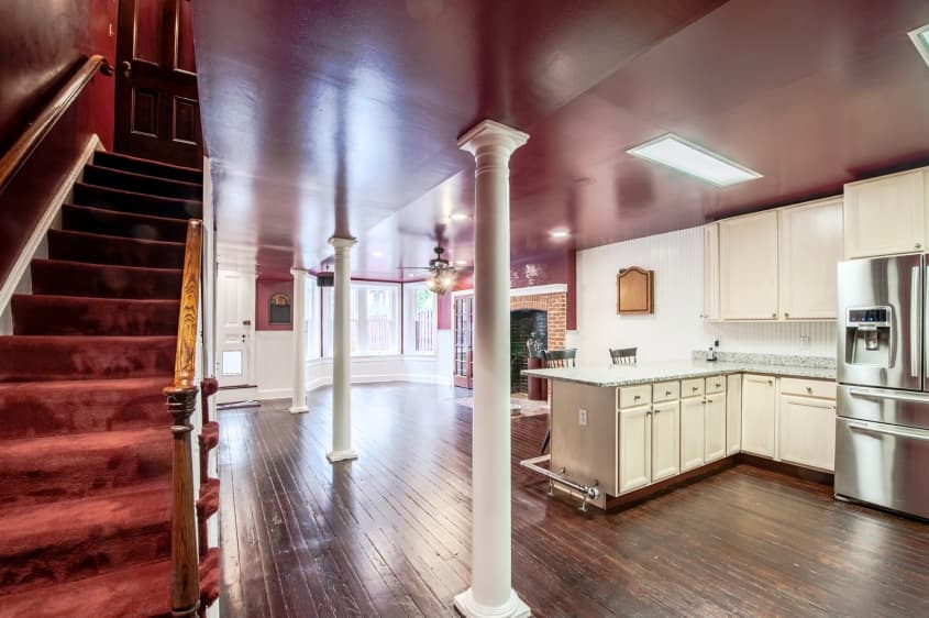 House of Cards Fans, You Can Buy Frank Underwood’s House at Auction