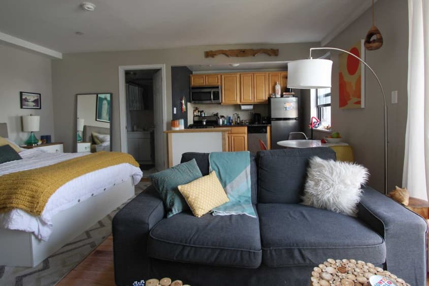 Kay s Colorful Downtown Studio Apartment Therapy