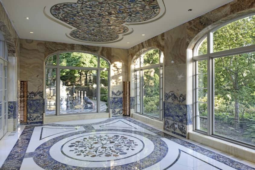 The Great Gatsby Mansion is For Sale Apartment Therapy
