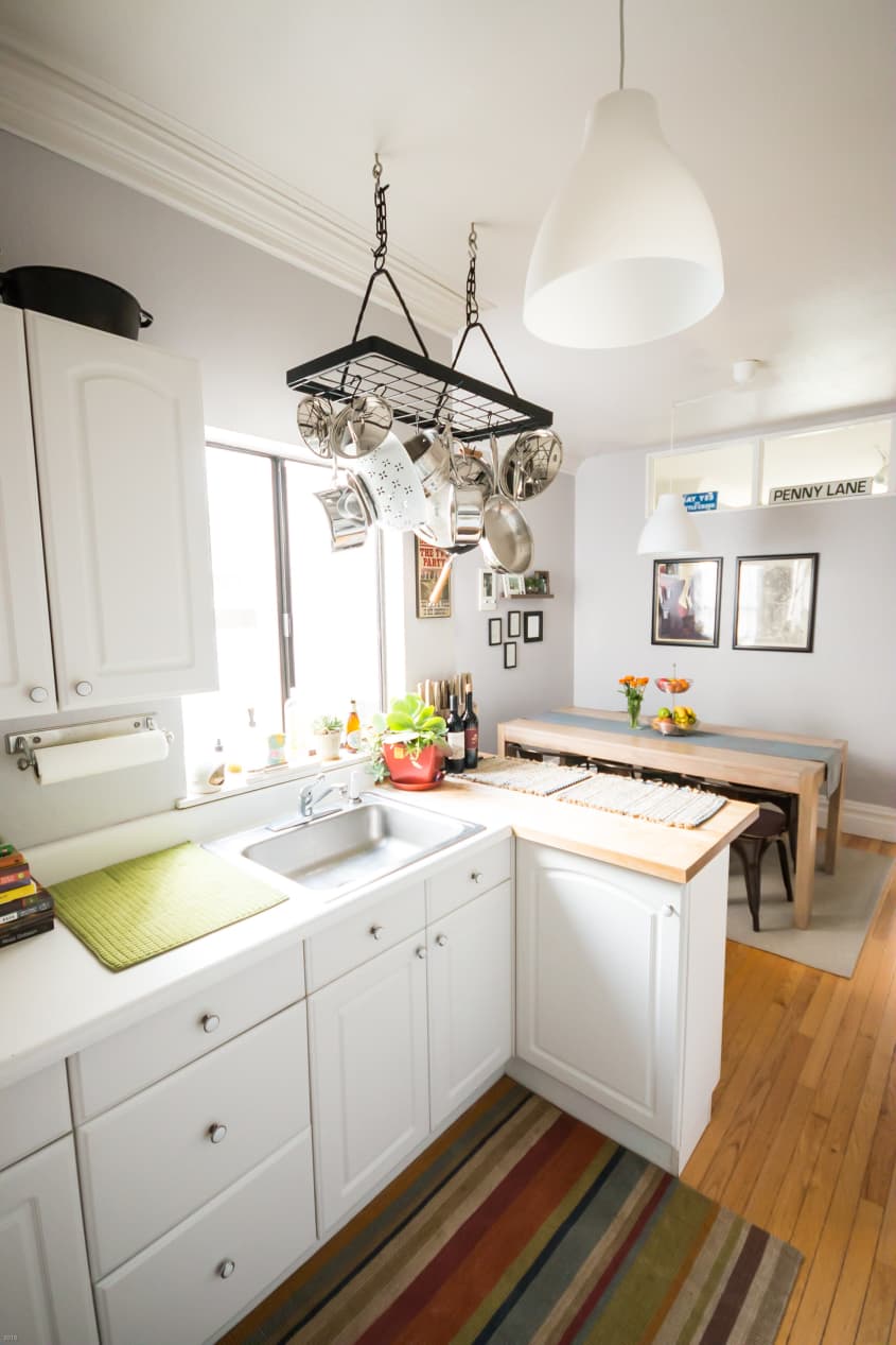 House Tour Cute & Cozy Cole Valley Rental Apartment Therapy